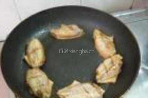 叉烧酱焖鸡翅的做法图解5