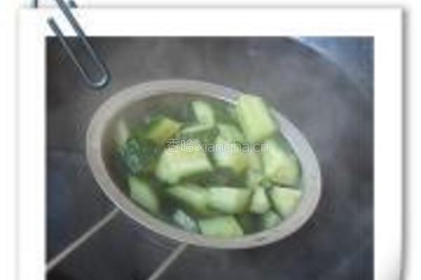 银耳什锦菜的做法图解5