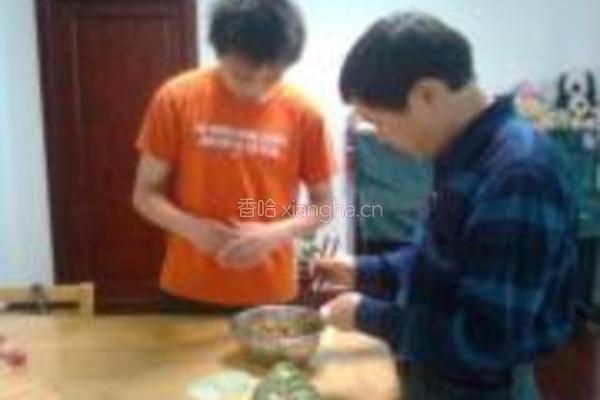 艾叶翡翠饺子的做法图解12