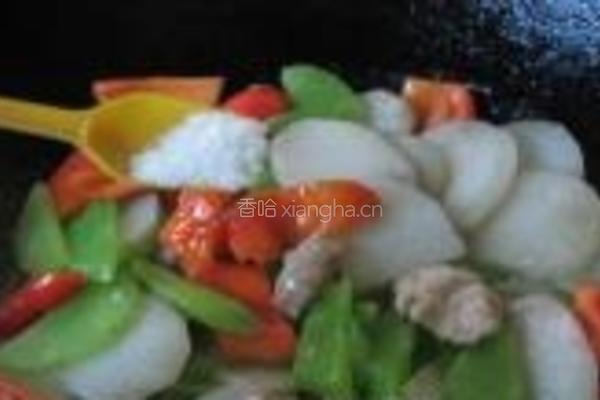 莴笋红椒山药炒肉的做法图解11