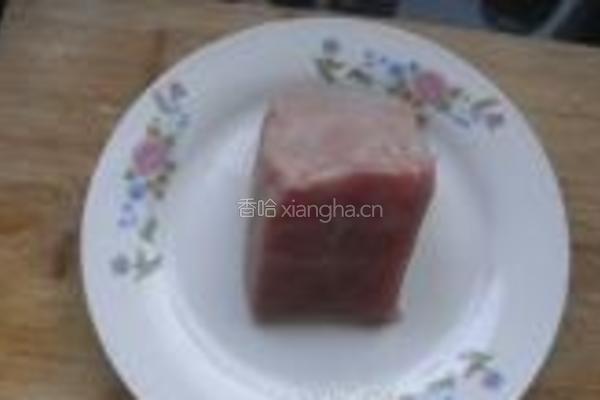 三色彩椒溜肉片的做法图解1