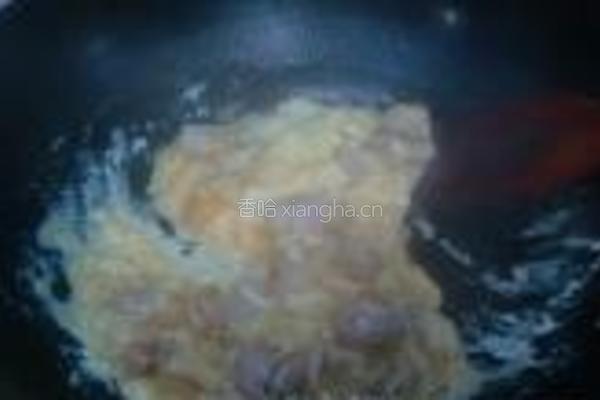 扇贝丁炒鸡蛋的做法图解6