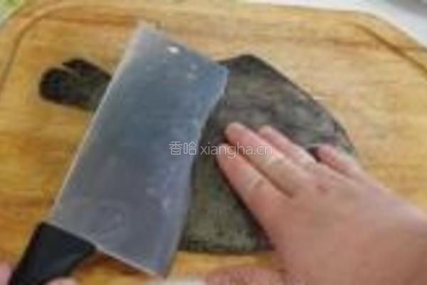 蒜香多宝鱼的做法图解2