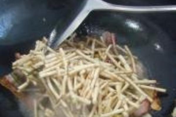 腊味鱼腥草的做法图解5