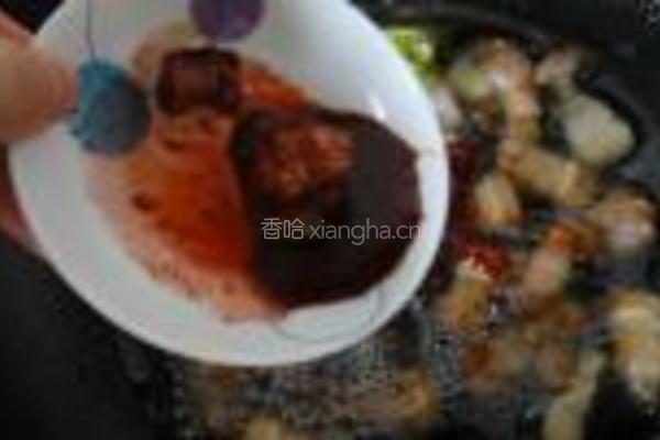 红烧腐乳肉卤蛋的做法图解9