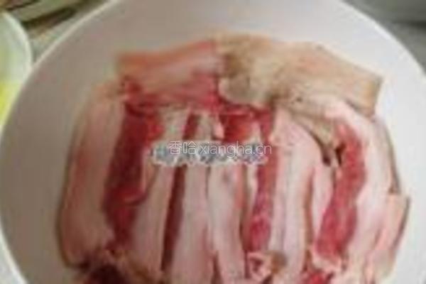 黄花菜扣肉的做法图解4