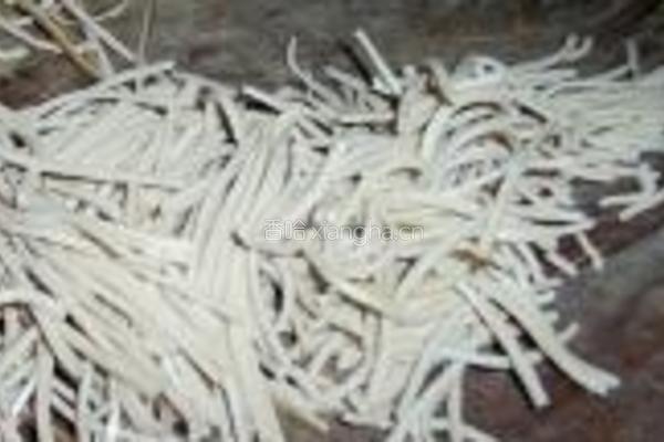 凉拌白菜豆腐丝的做法图解2