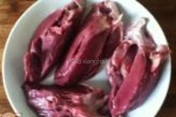 凉拌猪心的做法图解2