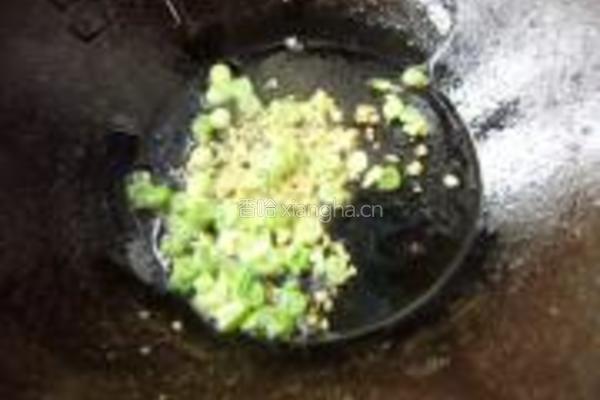 玉米粒土豆烧豆角的做法图解5