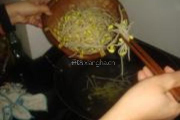 凉拌黄豆芽的做法图解12