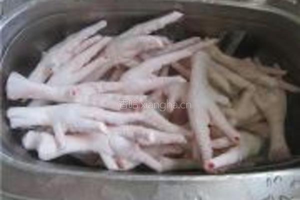 陈醋鸡脚的做法图解1