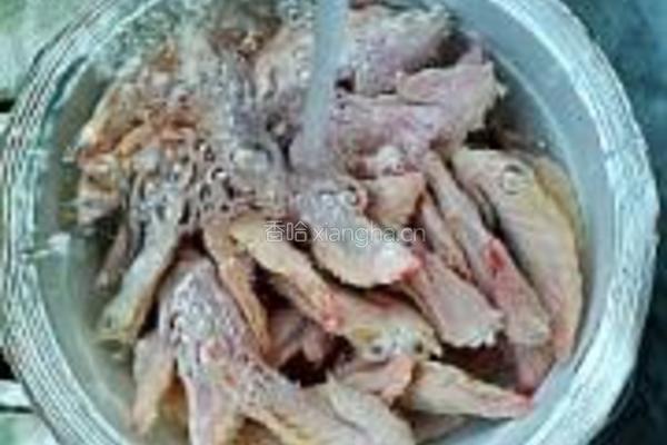 可乐鸡翅的做法图解2