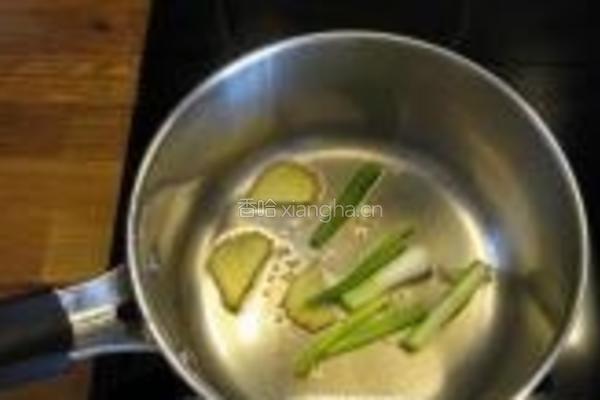 蘑菇焖牛肉的做法图解5