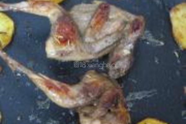 香煎迷迭香鹌鹑的做法图解7