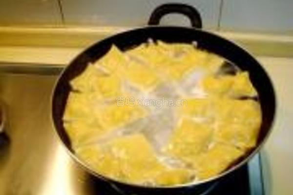 海鲜馄饨伴核桃蘑菇汁的做法图解25