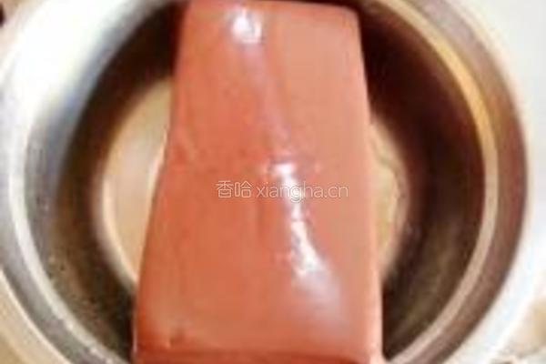 青蒜苗炒羊血的做法图解1