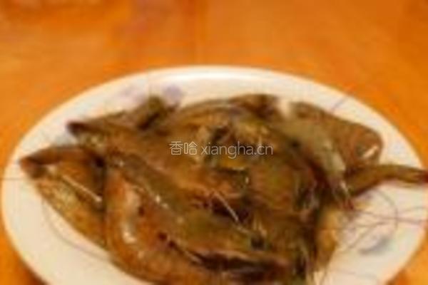黄金虾的做法图解1