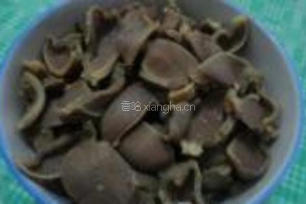 蒜香炒鸡胗的做法图解2