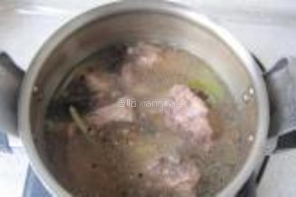 脊骨炖小白菜的做法图解8