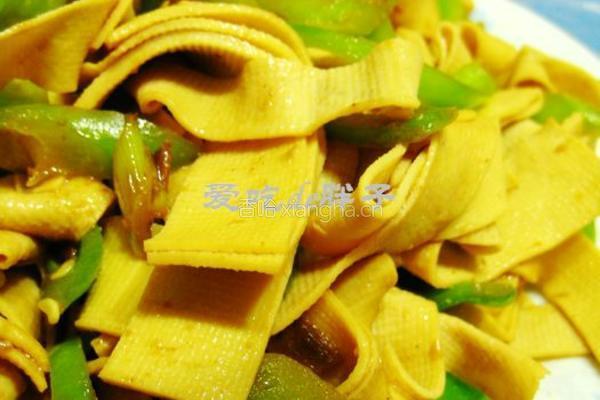 青椒炒豆皮