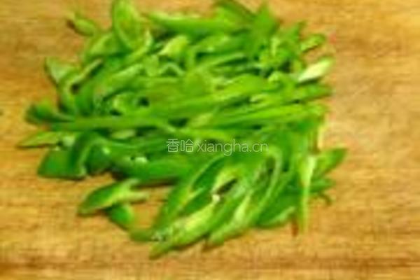 青椒炒豆皮的做法图解4