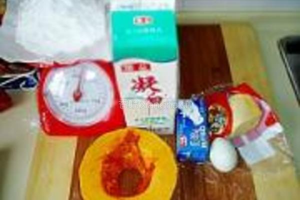 甜南瓜奶油芝士派的做法图解1