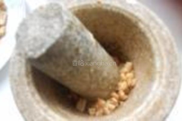 蒜香油麦的做法图解2