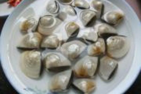 丝瓜烩蛤蜊的做法图解1