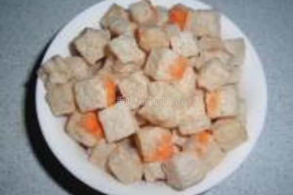 豆腐粒香菇干鱿鱼粥的做法图解1