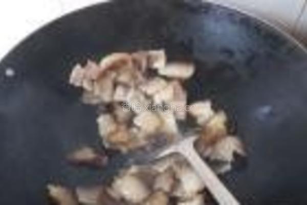 红椒四季豆炒腊肉的做法图解5
