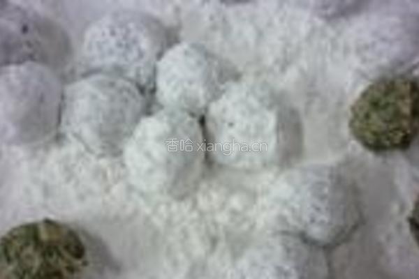 水晶荠菜圆子的做法图解3