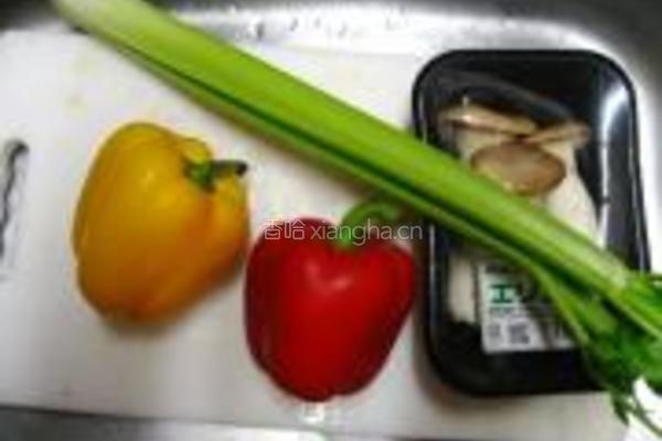 彩蔬鸡蛋卷的做法图解1