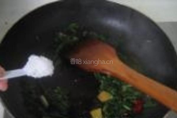 雪里红烧带鱼的做法图解5