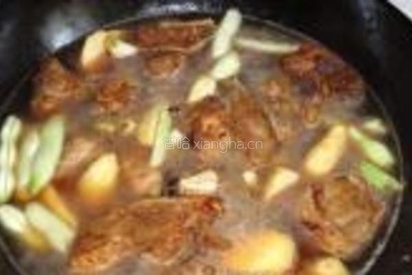 芸豆芋头炖排骨的做法图解10