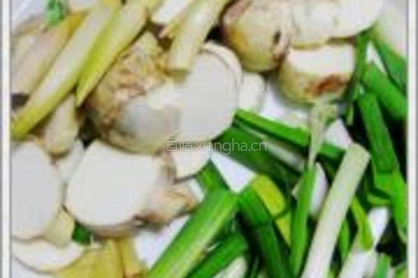 茨菰五花肉的做法图解1