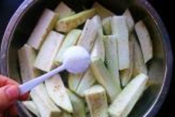 东北烧茄子的做法图解1