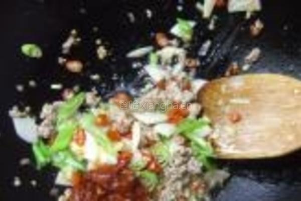 鱼香麻辣豆腐的做法图解6