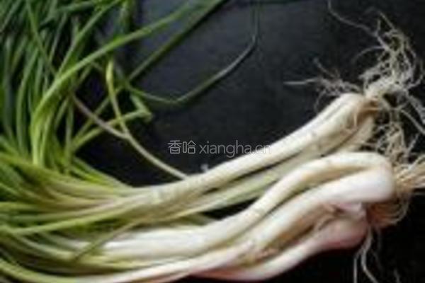 腊肉炒藠头的做法图解2