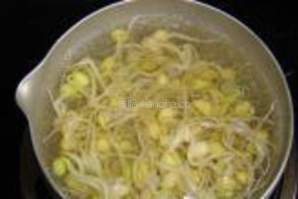 黄豆芽凉拌粉条的做法图解2