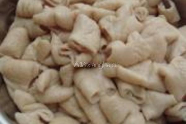 肥肠酸辣粉的做法图解1