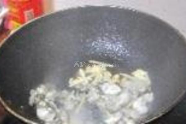 上汤茼蒿蚝仔的做法图解2