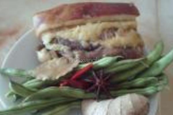 四季豆烧腊肉的做法图解1