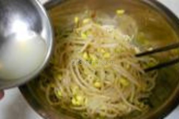 凉拌黄豆芽的做法图解4