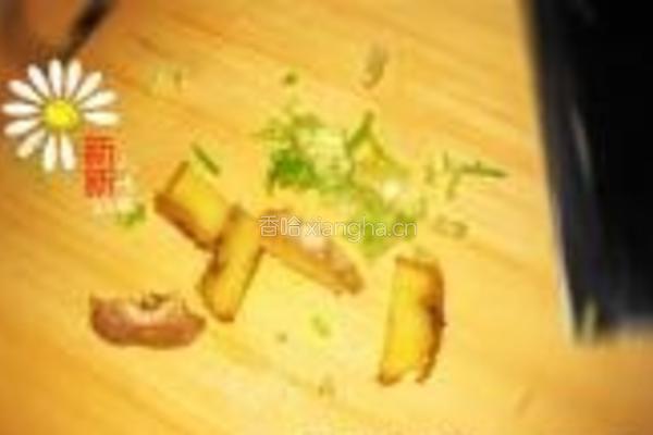 白灼河虾的做法图解4