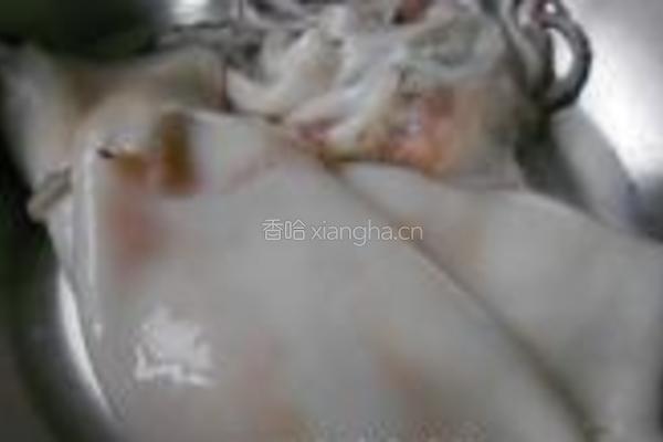 浇汁鱿鱼的做法图解1