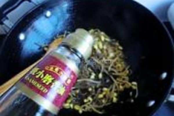 黄豆芽炒粉丝的做法图解10
