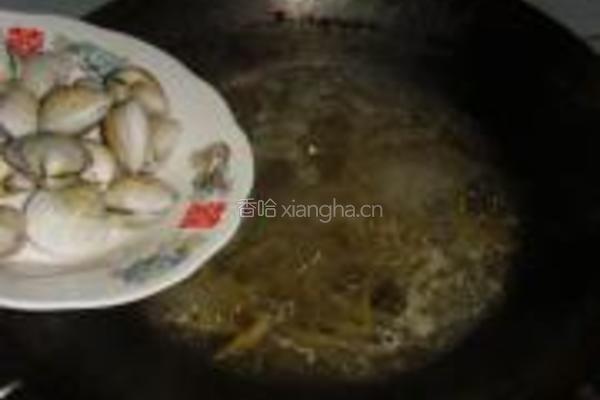 蛤蜊榨菜滋补汤的做法图解5