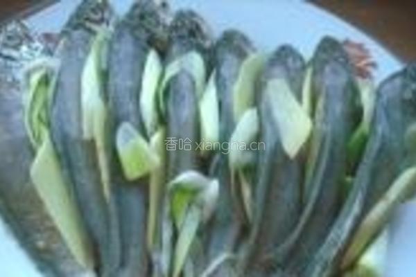 煎小黄鱼的做法图解4