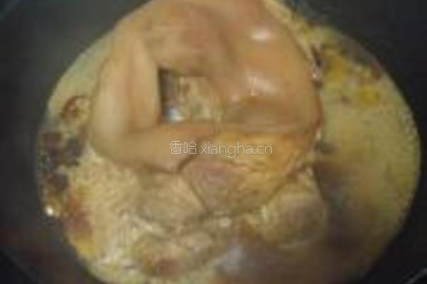 私房菜啤酒卤猪肘的做法图解12