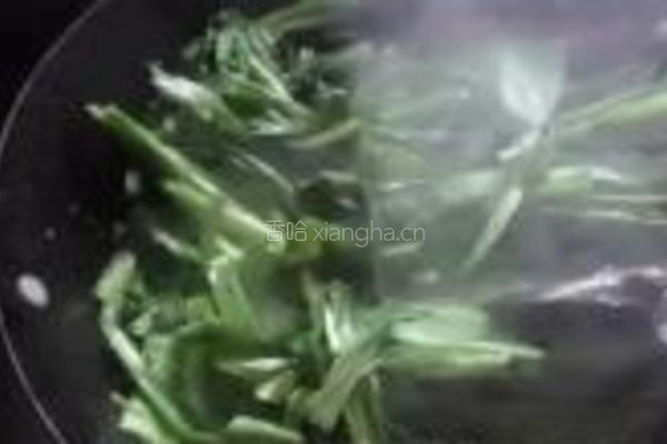 素炒油麦菜的做法图解4
